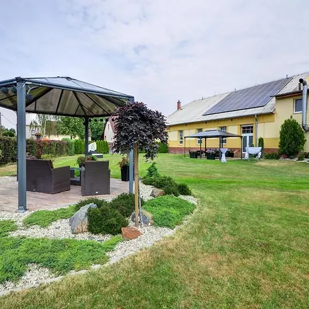 Πανσιόν A U Sv. Mikulase Hať